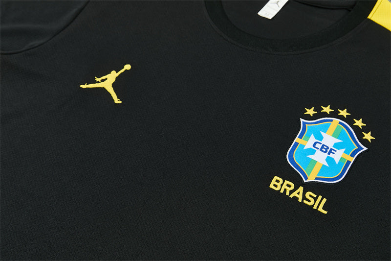 Brazilië trainingsset 2026/28 zwart/geel